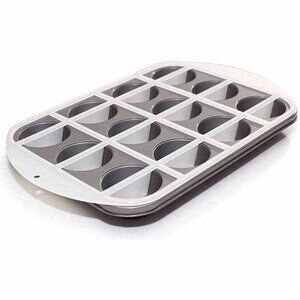 Mrs Fields Half-N-Half Cupcake/Muffin Pan-New